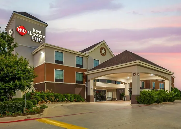 Best Western Plus Denton Inn & Suites