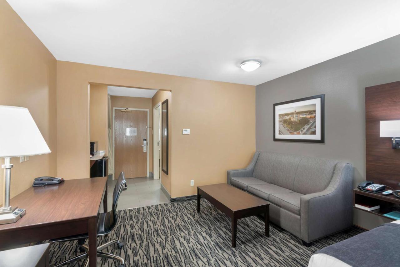 Hotel Western & 3*