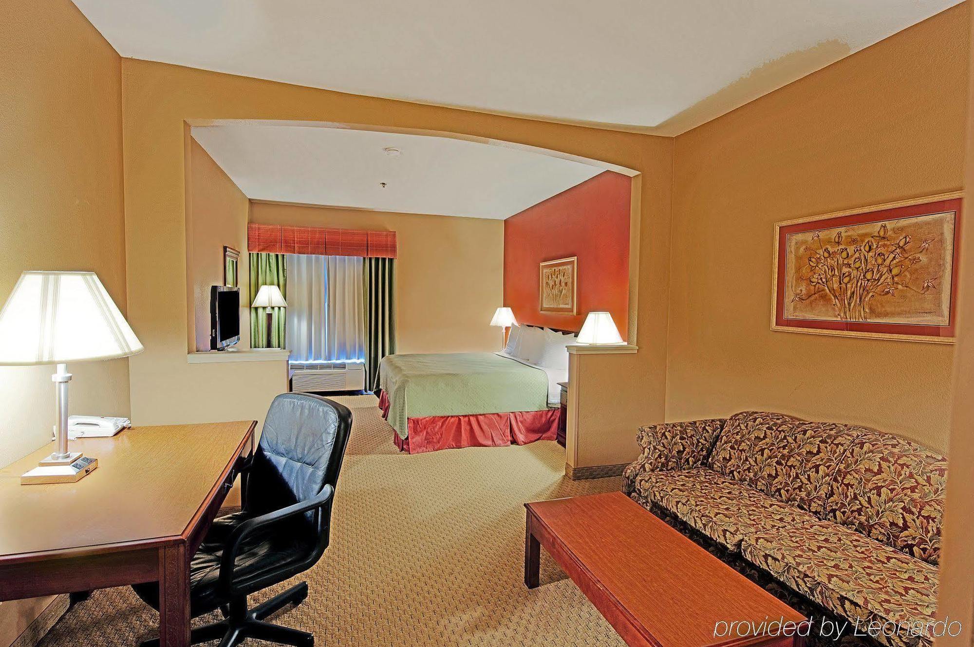 Hotel Western & 3*